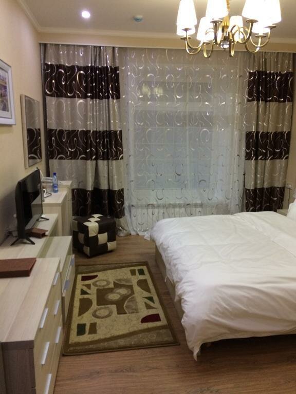 Гостиный дворик