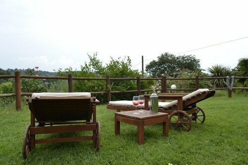 La Fonte di Nioli, Book Hotel Giove Tuscia