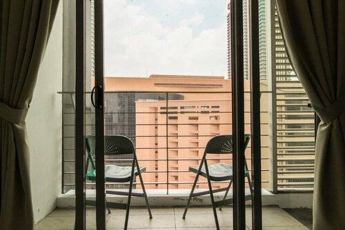 Taragon Putrie Bintang suites, Забронировать Апартаменты/квартира Букит Бинтанг 