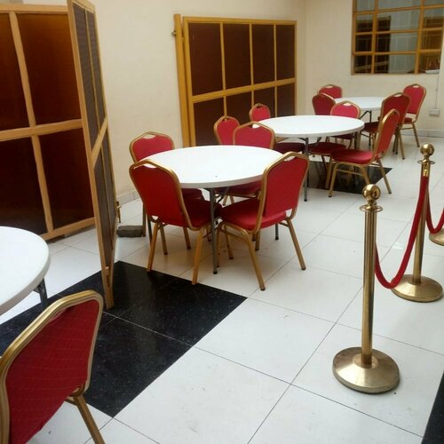 New Highlife Hotel, Réserver Hôtel Hôtels à Nakuru avec petit-déjeuner, Petit-déjeuner