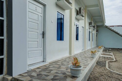 OYO 3266 Alifah Residence Syariah, Rezerwuj Hotel Padang Sumatra