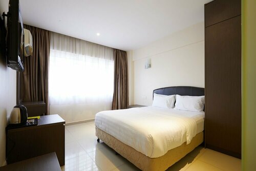 Sunbow Hotel Residency, Забронировать Отель Отели Куала-Лумпура с парковкой, рядом с Станция монорельса Bukit Bintang, Парковка