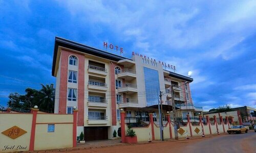 Aurelia Palace, Book Hotel SPA Hotels in Yaoundé, SPA
