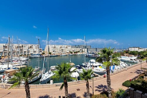 Laguna Water Front Sweet 1, Забронировать Отель Герцлия Тель-Авивский округ