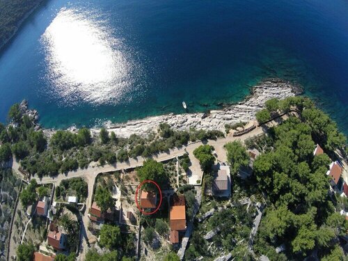 Ani - 30 m From Beach - H, Забронировать Отель Отели Острова Шолта с парковкой, Парковка
