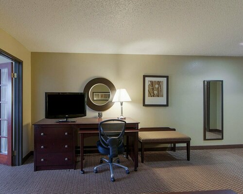 Comfort Suites North/Galleria, จอง โรงแรม Addison Dallas - Fort Worth Metropolitan Area