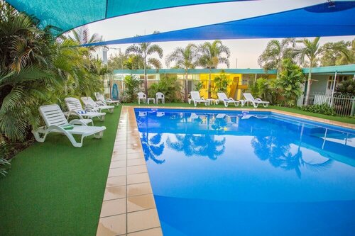 Fourth Avenue Motor Inn, Reserva ahora Posada u hostería Hoteles en Queensland con aparcamiento, Aparcamiento