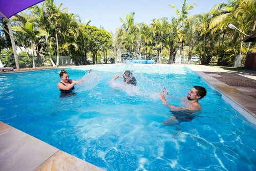 Kirra Beach Tourist Park, Rezervovat Hotel Coolangatta Gold Coast