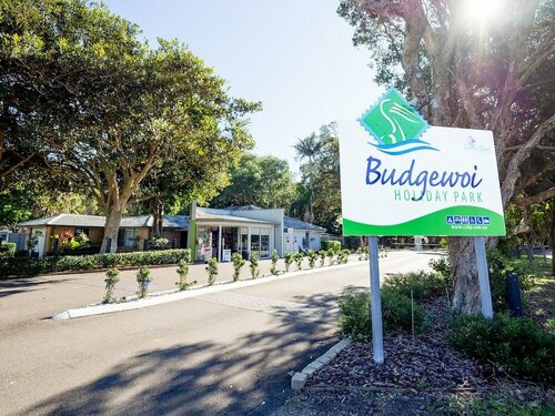 NRMA Budgewoi Holiday Park, Забронировать Курортный отель Курортные отели Central Coast, Курортный отель