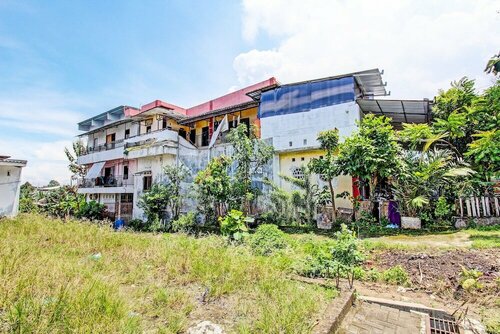 Hotel O Adinda Kost, Брондау Қонақ үй Pemalang Central Java