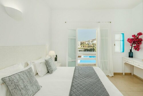 Corfos Hotel, Забронировать Отель Отели Орнос с бассейном, Бассейн