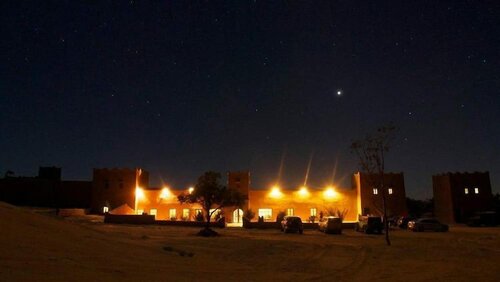 Kasbah Erg Chebbi, Prenota Hotel Hotel a Al-Rashidiyya con parcheggio, Parcheggio