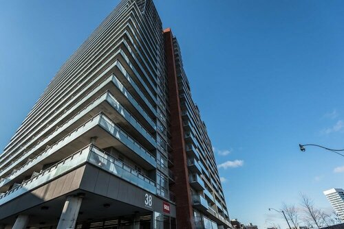 Life Suites Rogers Centre, Забронировать Отель Торонто 