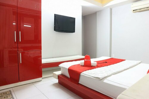 RedDoorz near Gia Dinh Church, Забронировать Отель Куан-Бинь-Тхань Хошимин