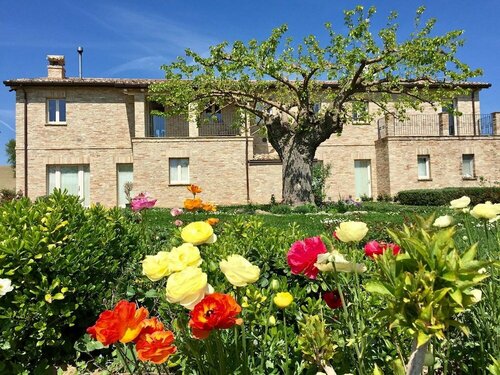 Gaia B&B, Rezervați Bed and Breakfast Ostra Marche