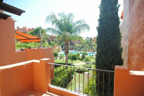 Golf Resort 2Beds Terrace Apartment, Забронировать Курортный отель Курортные отели Эстепона, Курортный отель