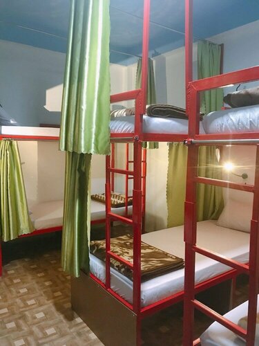 Vang Vieng Freedom View - Hostel, Book Hostel / Vandrerhjem Vientiane Vandrehjem, Hostel / Vandrerhjem