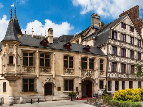 Le Logis Saint Eloi, Забронировать Отель Руан 