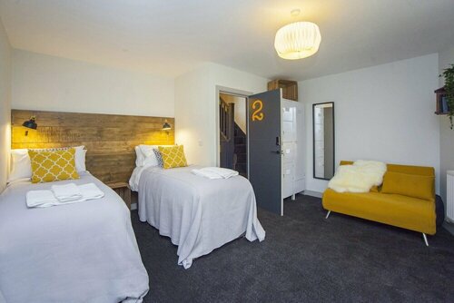 Higgihaus at 3a Cheltenham Lane Bristol, Book Feriehus Villaer i Bristol, Villa