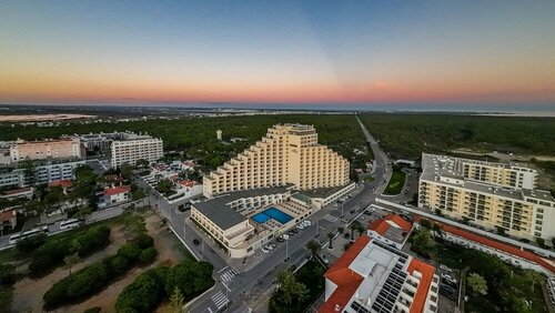Yellow Praia Monte Gordo, Забронировать Отель Отели Алгарви с завтраком, Завтраки
