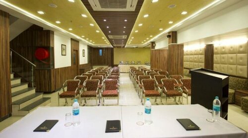 Hotel Siddharth Palace, Забронировать Отель Отели Малвия Нагара 3 звезды, 3*