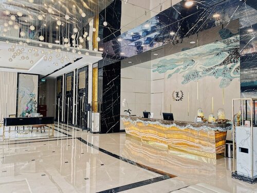 Leedon Hotel & Suites Surabaya, Book Hotel Hoteller i Genteng med pool, Swimmingpool