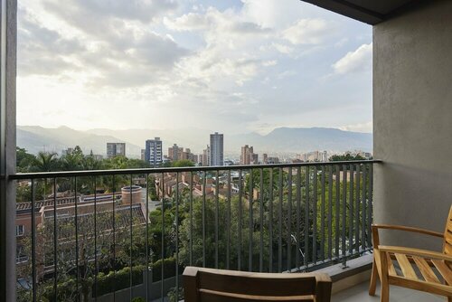 Blues Suites Medellín, Book Hotel Hotels in Antioquia with Parking, Parking