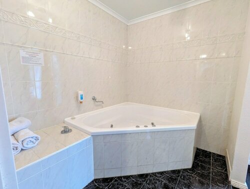 Arkana Motor Inn & Terrace Apartments, Prenota Appartamento Hotel a Australia del Sud con piscina, Piscina