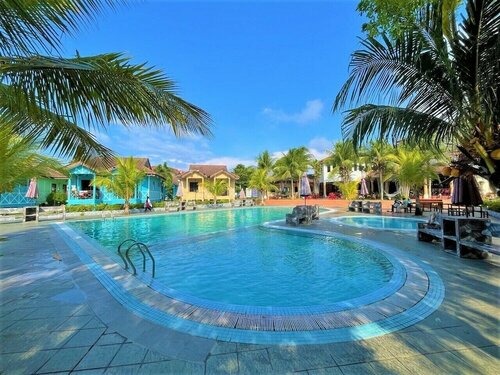 Pangkor Holiday Resort, Rezerwuj Ośrodek wypoczynkowy Hotele 3-gwiazdkowe w Pangkor Laut, 3*