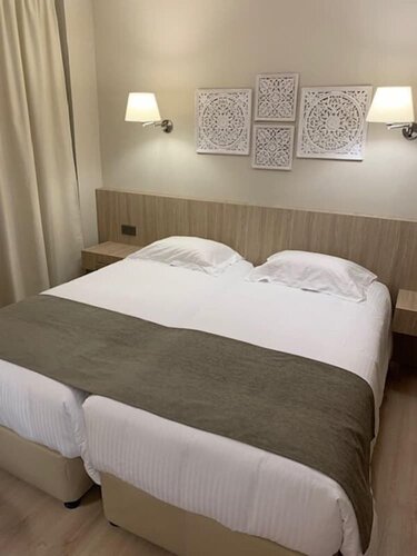 Nautilus Tourist Apartments, Boek Appartement Larnaca Hotels met Parkeerplaats, Parkeren