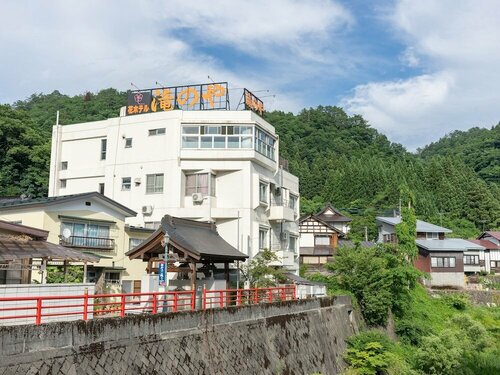 Tabist Hana Hotel Takinoya Aizu-Yanaizu, Buchen Sie Ryokan Hotels in Fukushima mit Parkplatz, Parkplätze