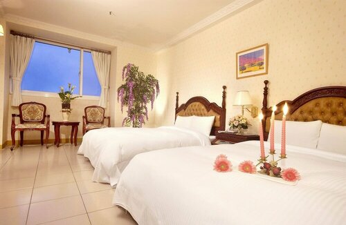 Huang Tai Hotel, Foglalás Szálloda Yilan szállodák medencével, Uszoda