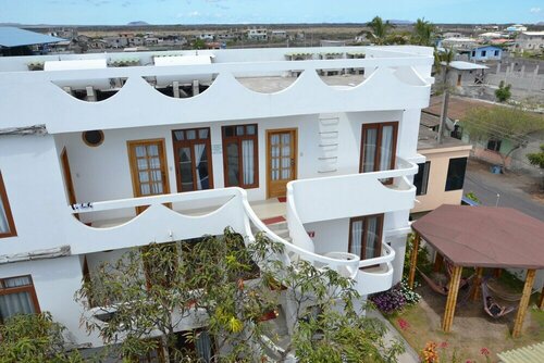 Gran Hostal Tintorera, Reserva ahora Albergue Puerto Villamil 