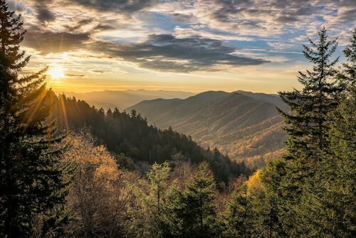 Splashing Sunrise, Забронировать Отель Пиджен-Фордж Great Smoky Mountains National Park