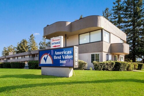 Americas Best Value Inn Santa Rosa, Забронировать Мини-отель Санта-Роза 