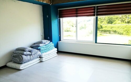 Yangyang Joa Surf Surfing House, Prenota Hotel Hotel a Yangyang con parcheggio, Parcheggio