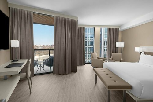 AC Hotel by Marriott Washington DC Capitol Hill Navy Yard, Забронировать Отель Southeast Вашингтон, рядом с Capitol South Metro Station