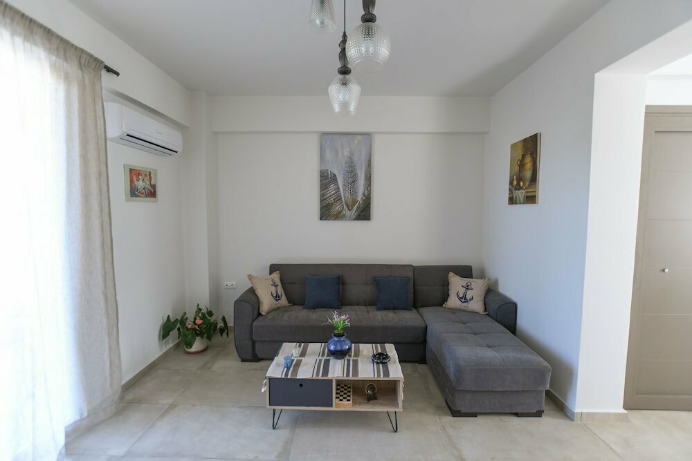 Orama Apartment