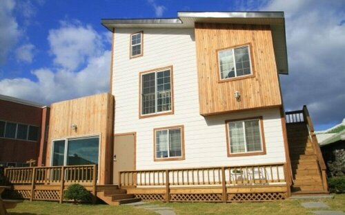 Jeju Manon Rental and Guest House, Забронировать Гостевой дом Аеуол-ли Чеджу, рядом с Груда ракушек Квакджи