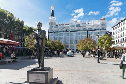 Hostal Art Madrid, Забронировать Отель центр города Мадрид, рядом с Театр «Наве 73»