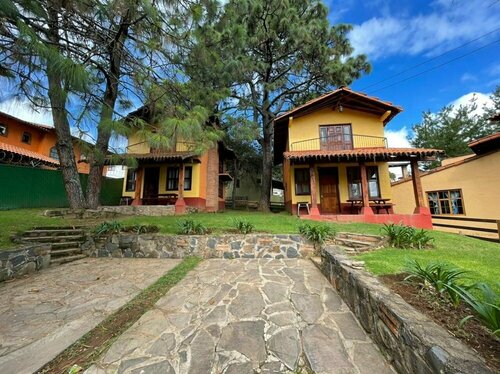 Cabañas Lomas Verdes en Mazamitla, Забронировать Отель Мацамитла Халиско