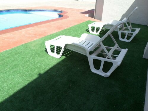 DJ Guest Lodge, Reservar Casa de hóspedes Hotéis em Gauteng com Piscina, Piscina