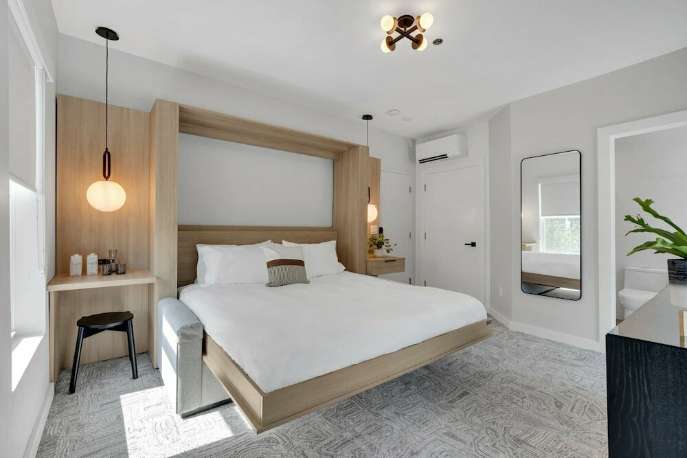 The St Laurent Guest Rooms
