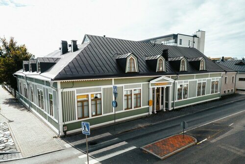 Johanssonin talo 1849, Забронировать Отель Йоэнсуу 