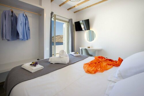 Droufakos’ home, Lux seafront apartment w. View, Забронировать Апартаменты/квартира Отели Херсониссос с парковкой, Парковка