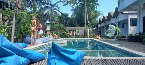 Trawangan Sunrise Hotel, Забронировать Отель провинция Западные Малые Зондские острова Индонезия