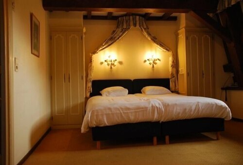 Hostellerie le Prieuré de Conques, Забронировать Отель Флоранвиль Land of Semois