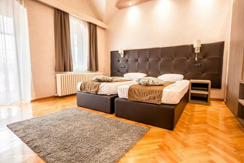 Hotel Fontana, Забронировать Отель Отели Нови-Сад с завтраком, рядом с Novi Sad Synagogue, Завтраки