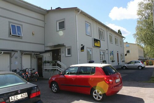 Hotell Zlafen Bed and Breakfast, Забронировать Отель «постель и завтрак» Карлскуга 
