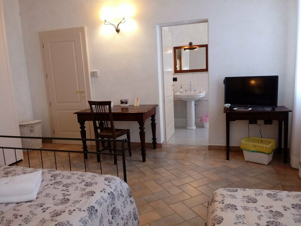 B&B Residence il Ciliegio , Via Villa Superiore 93 Luzzara